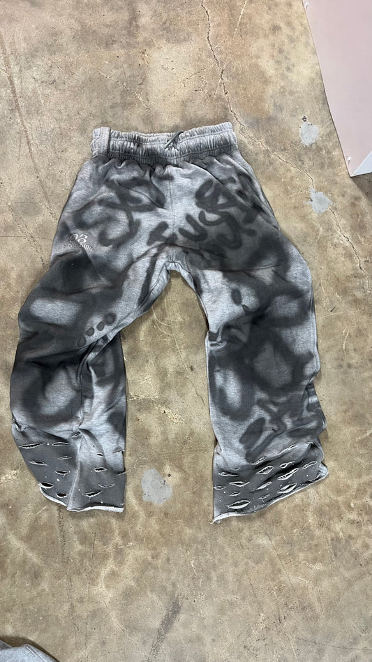 Graffiti 93 sweats